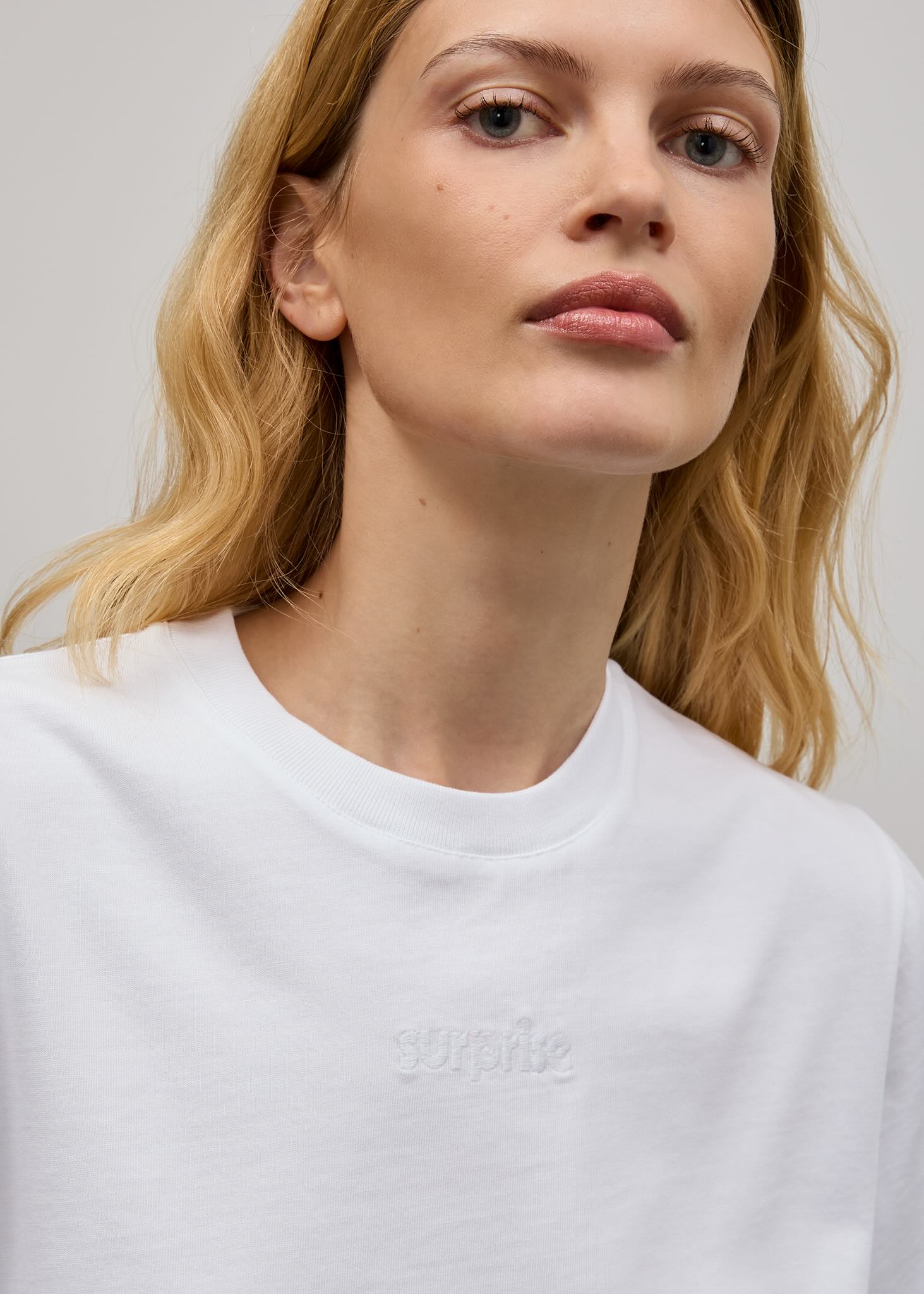 Irene mesure 1m70 et porte une taille XS