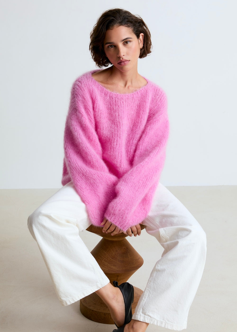 Lala mesure 1m74 et porte une taille S.