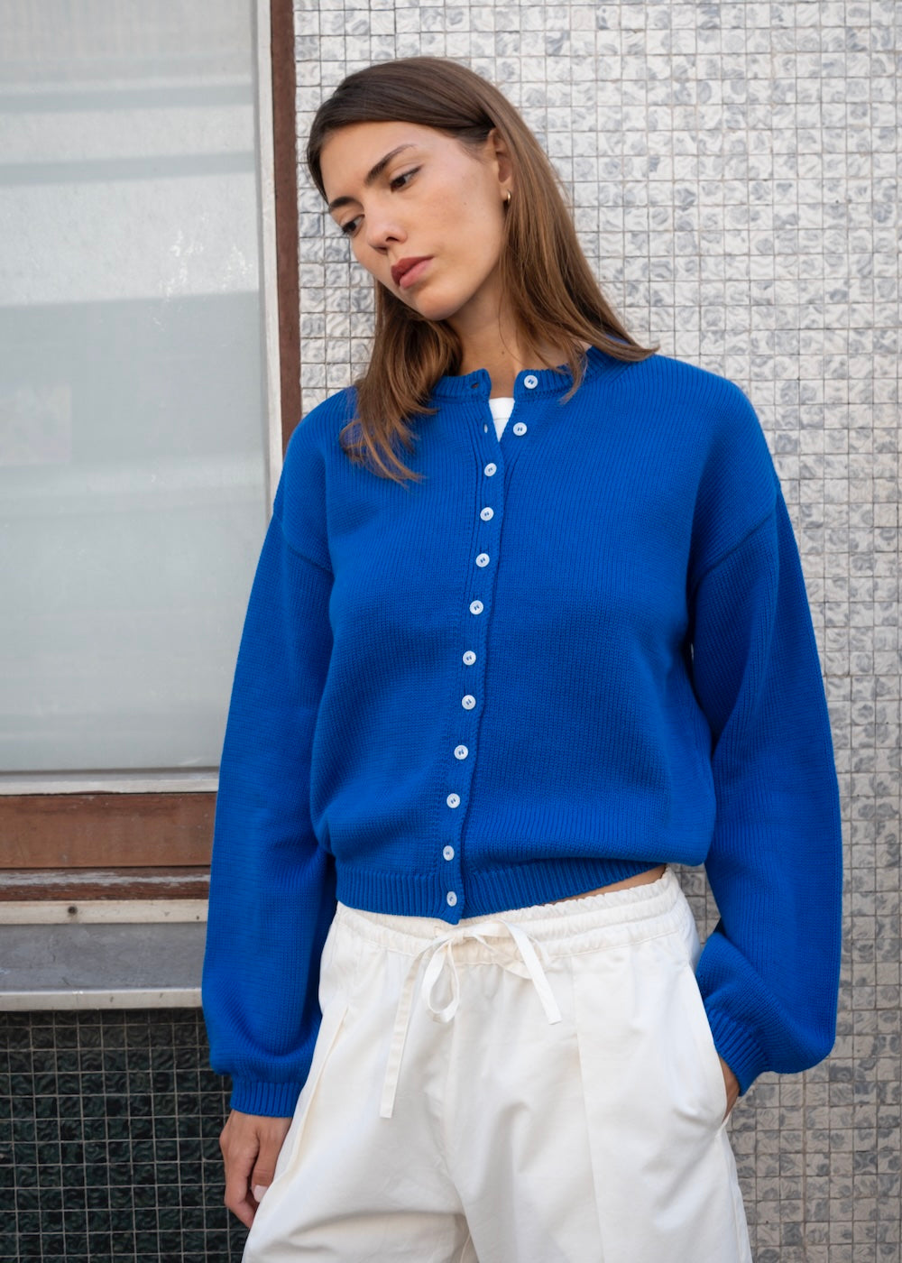 Leyla mesure 1m73 et porte une taille S