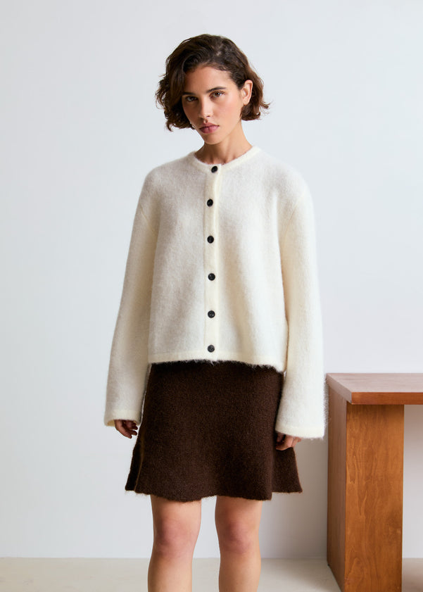 Lala mesure 1m74 et porte une taille S