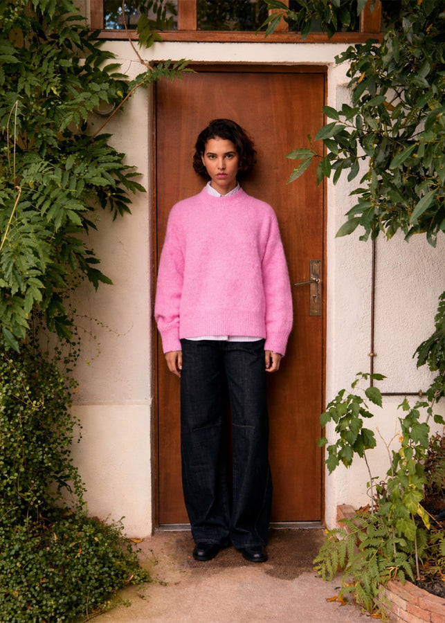 Lala mesure 1m74 et porte une taille S