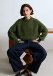 Lala mesure 1m74 et porte une taille 2.