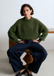 Lala mesure 1m74 et porte une taille 2.