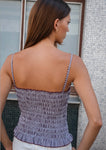 Leyla mesure 1m73 et porte une taille S
