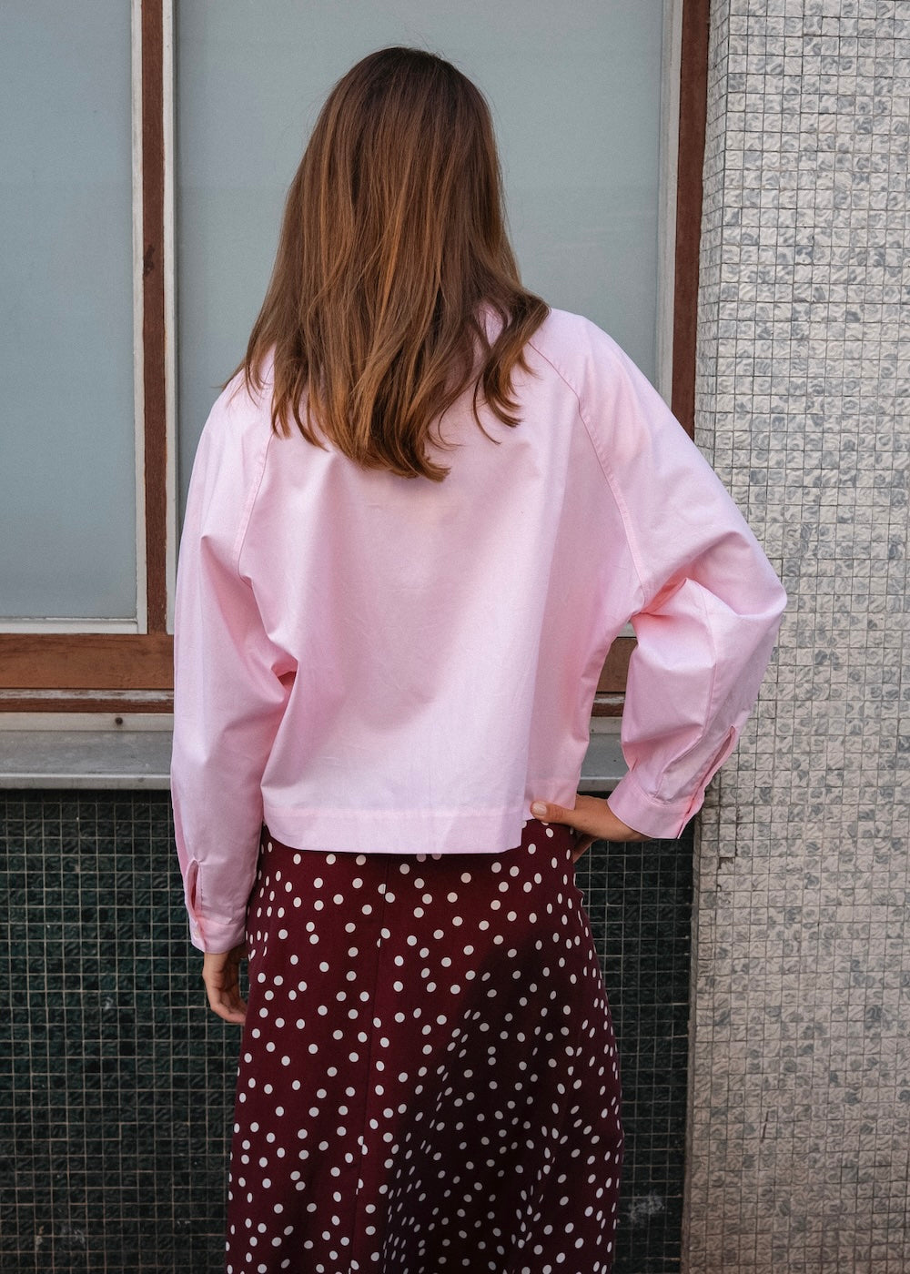 Leya mesure 1m73 et porte une taille S