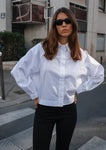 Leya mesure 1m73 et porte une taille S