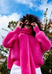 Claudia mesure 1m77 et porte une taille 3