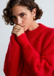 Lala mesure 1m74 et porte une taille 2.