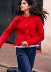 Rebeca mesure 1m78 et porte une taille 3