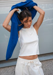 Leyla mesure 1m73 et porte une taille S