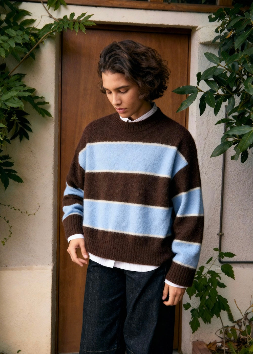 Lala mesure 1m74 et porte une taille S