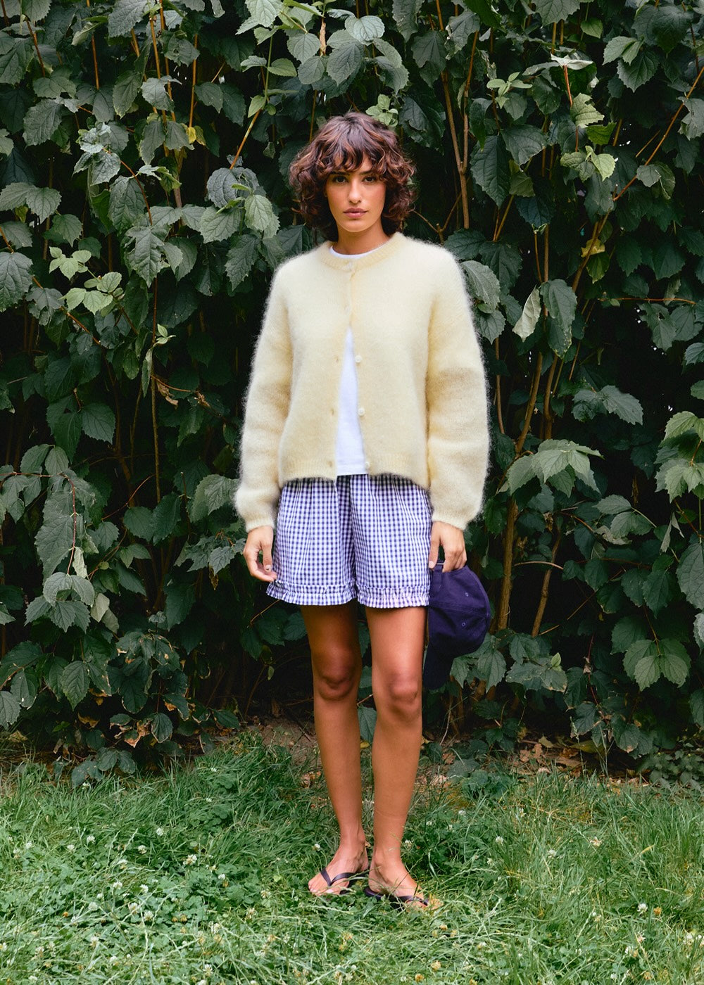 Naomi mesure 1m70 et porte une taille 2