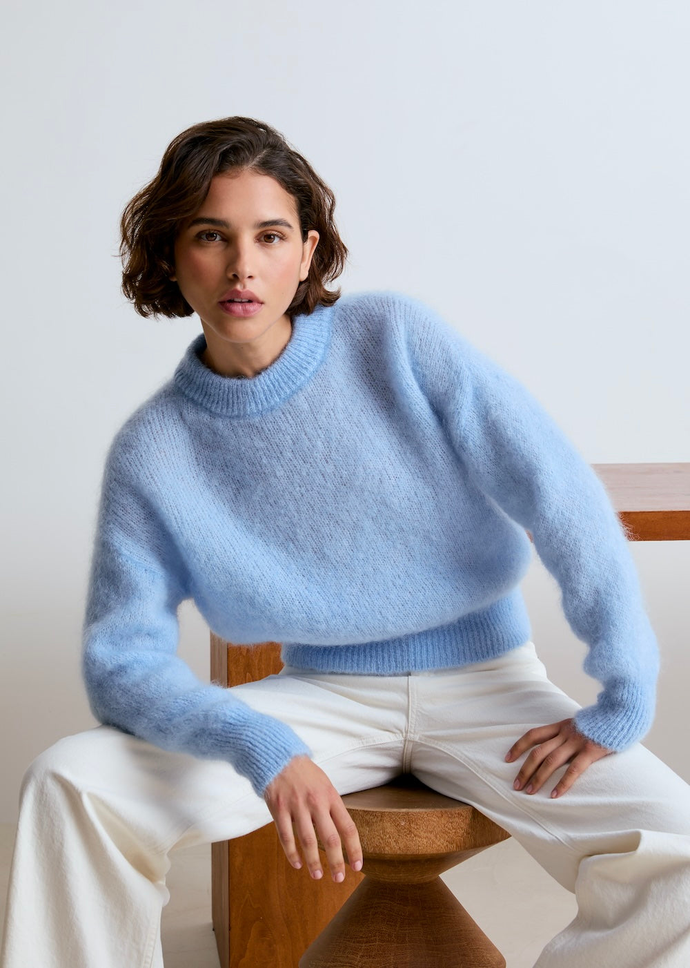 Lala mesure 1m74 et porte une taille 2.