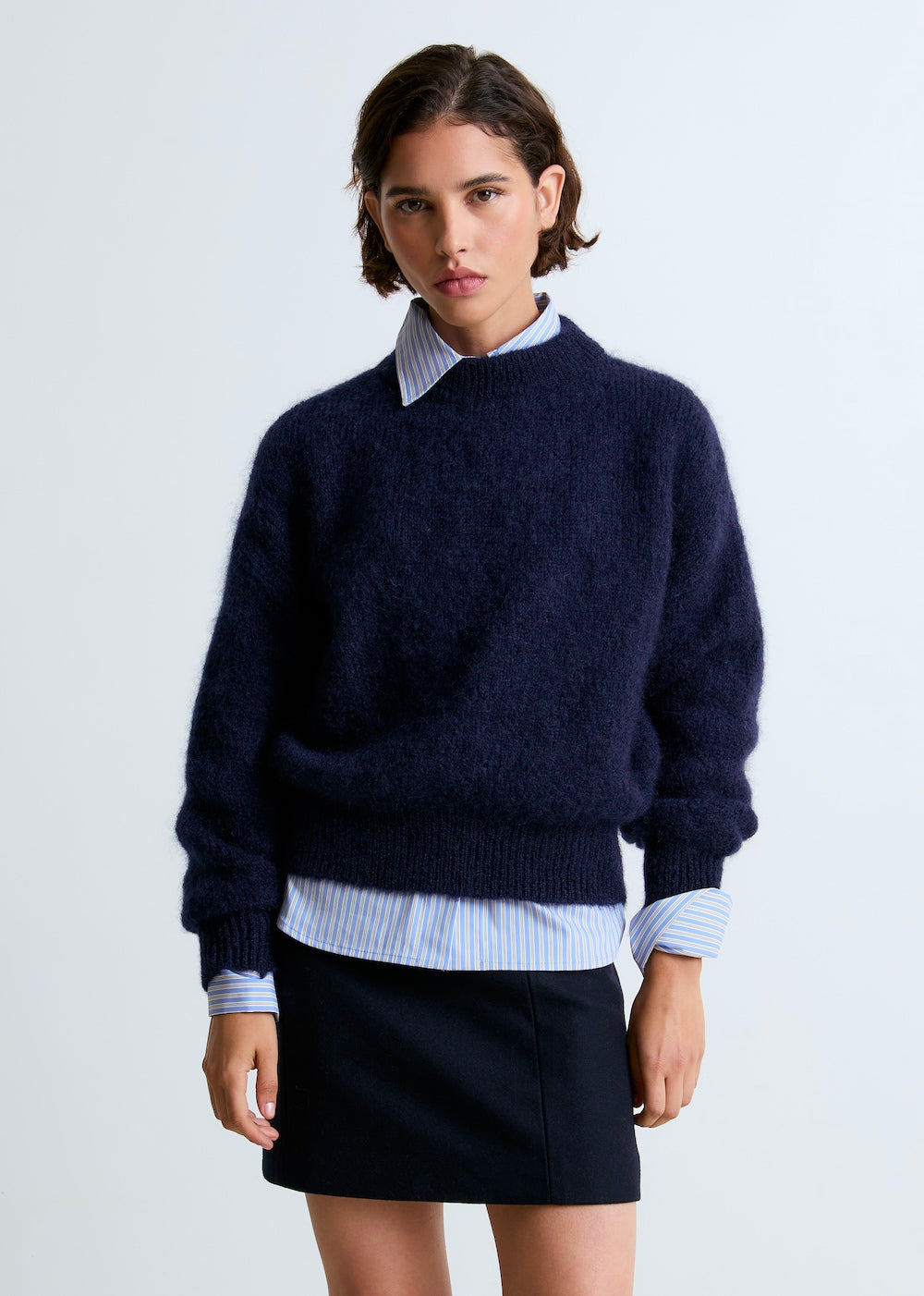 Lala mesure 1m74 et porte une taille 2.