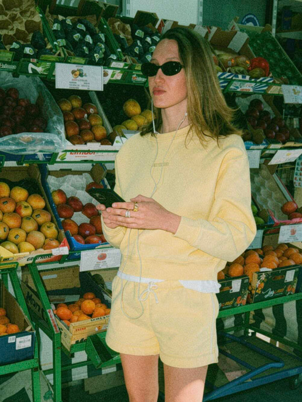 Jaune clair